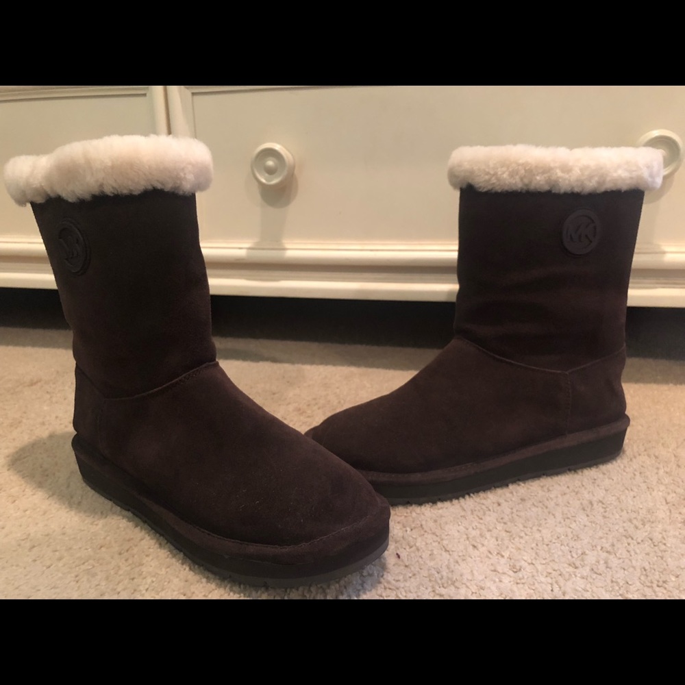 Michael Kors winter boots❄️ - Picture 3 of 5